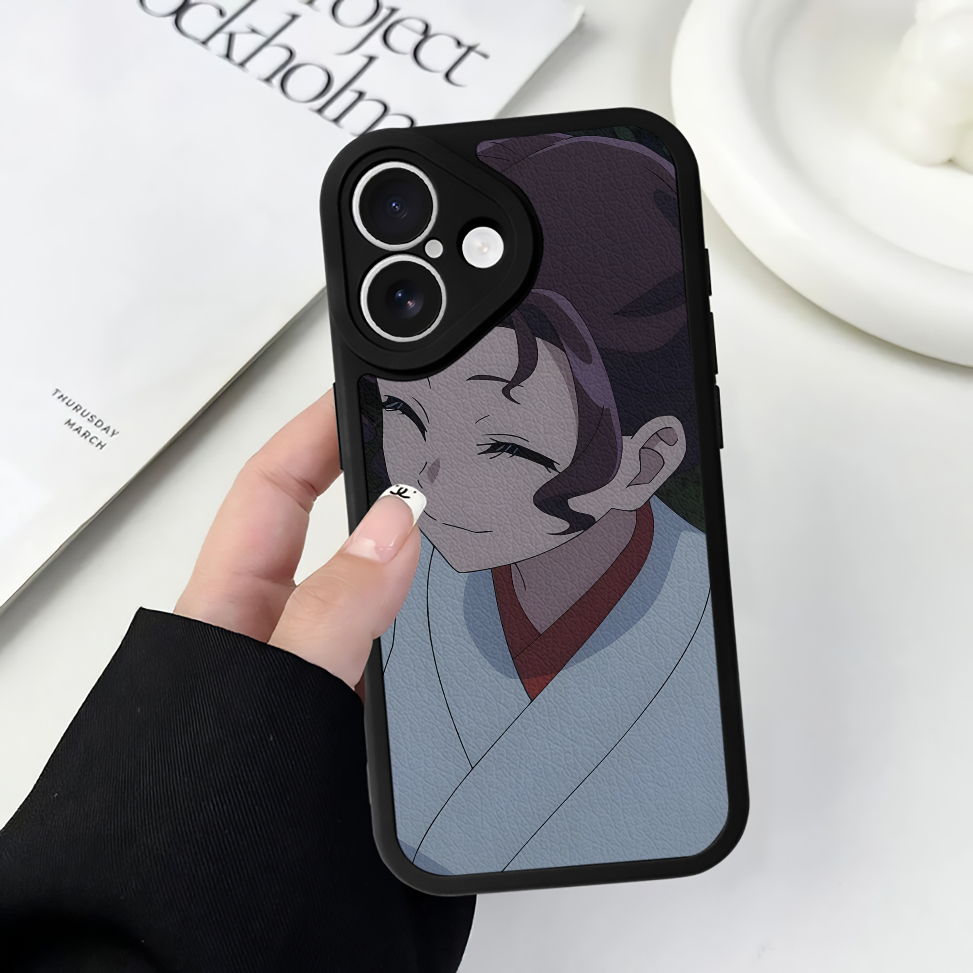 薬屋のひとりごと The Apothecary Diaries 【iPhone 16シリーズ対応】シリコンスマホケース（レザー調） 材質：シリコン